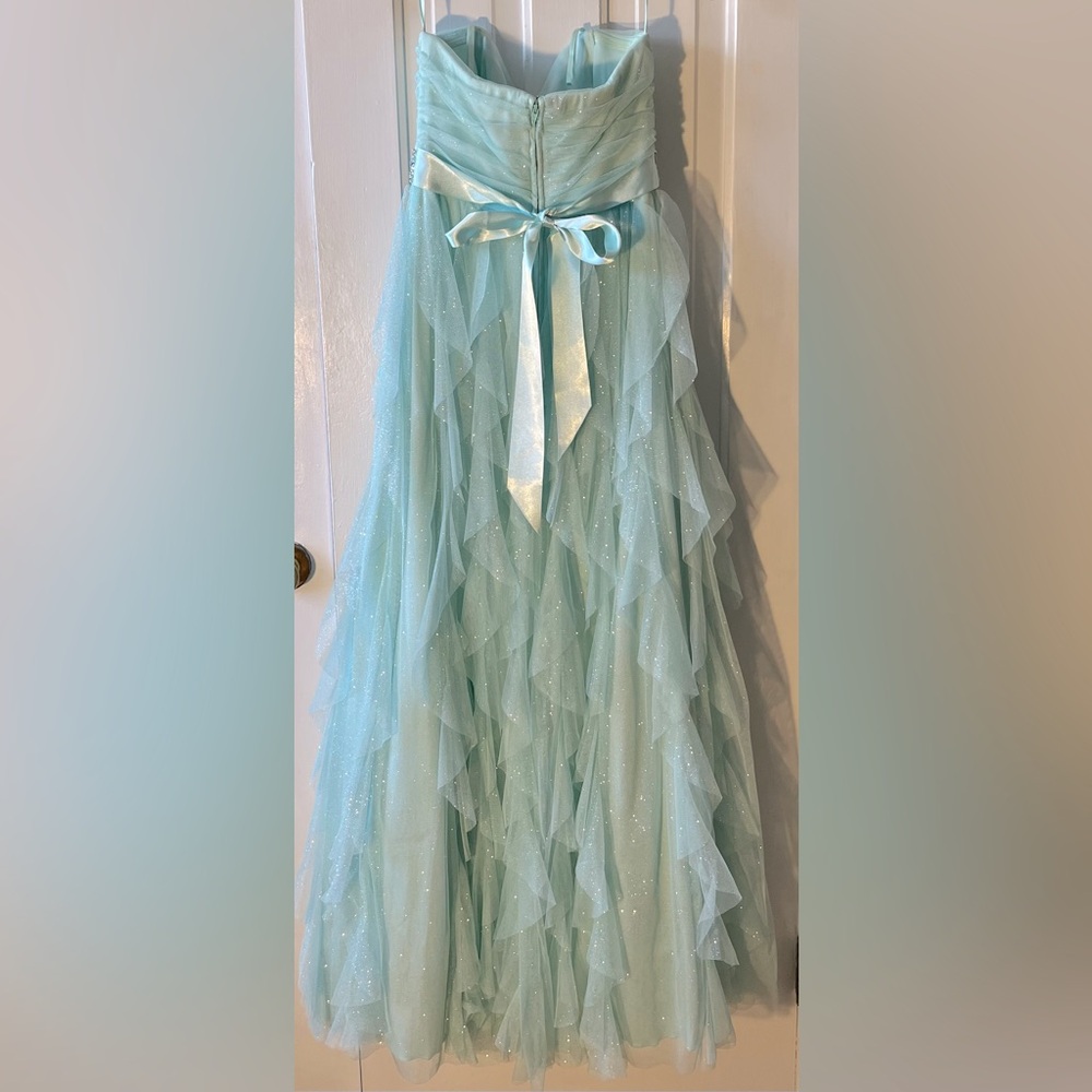 PRICE DROP!🌸 Mint Green Prom dress by (Nights by teeze me), Size 3 in Juniors. - Picture 2 of 9